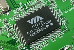 Chipset איכותי של חברת VIA דגם VT6212L
