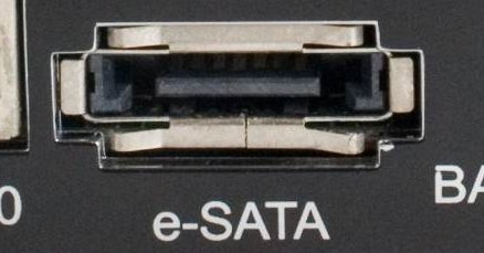 שקע נקבה מסוג eSATA