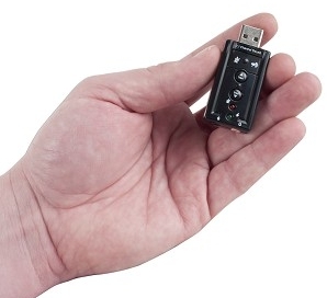 כרטי קול קומפקטי 7.1 וירטואלי בחיבור USB למחשב
